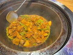 -山河屯铁锅炖·非遗东北菜(南山店)