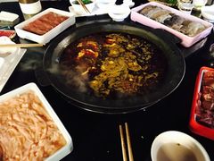 -楠柏弯休闲山庄(梨花溪店)