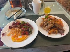 -丝路天山酒店(国际大巴扎店)