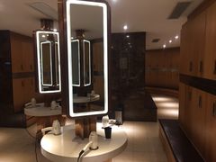 -康斐斯健身(银泰创意城店)