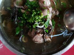 -谢老五跷脚牛肉·非遗传承店
