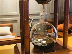 -ZING COFFEE 镜咖啡