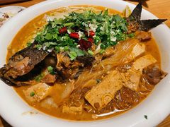 德莫利炖鱼（2.2斤）-小土豆北方菜馆(文慧园店)