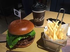 -麦当劳(新王府井店)