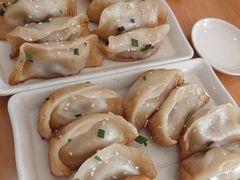 -小姜锅贴(凤凰街店)