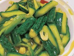 -内蒙焖面大盆骨餐馆(山大路店)