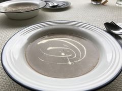 油蘑菇汤-艾蜜西餐厅(梅园店)