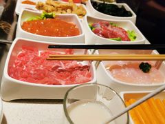 -海底捞火锅鲜切牛肉主题店(长寿路店)