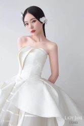 -Lady  Jane高端婚纱礼服馆
