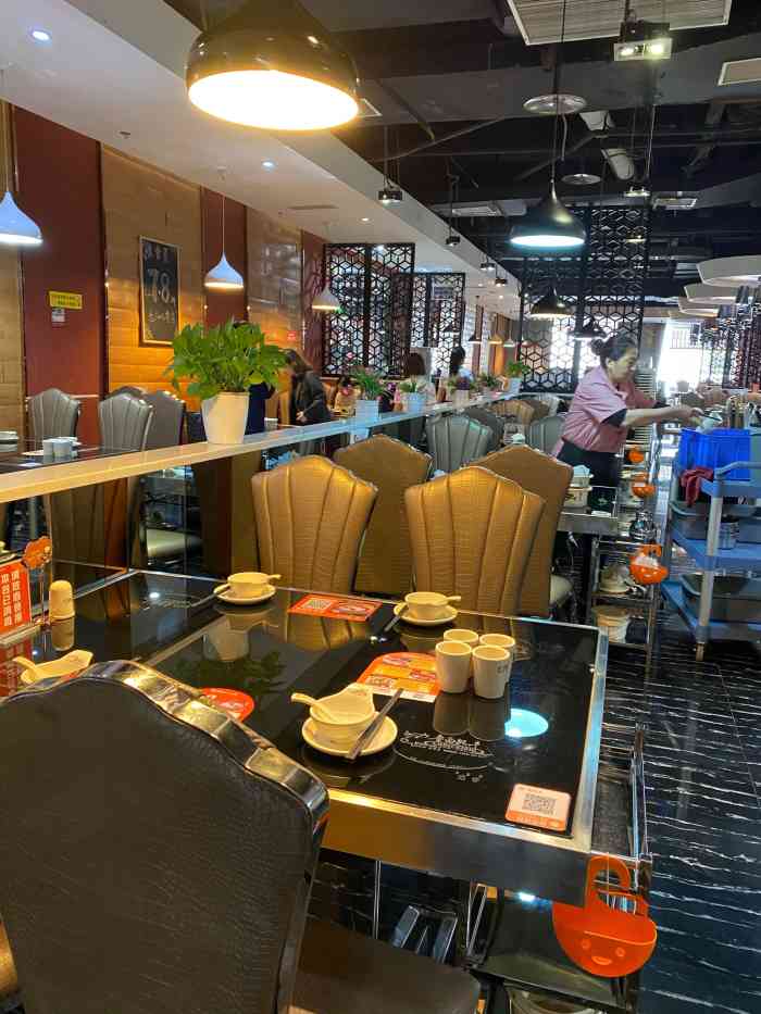 鲁西肥牛(煌华新纪元购物广场店)