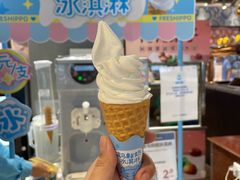 鲜奶冰淇淋-盒马鲜生(皇庭广场店)