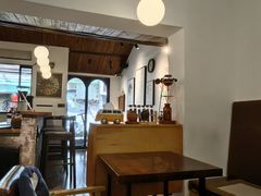 -Double cafe