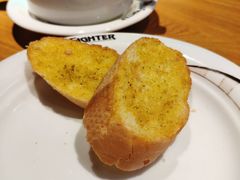 蒜香面包-斗牛士牛排(南京东路店)