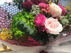 -谷莠子花艺·气球派对·绿植造景·花艺沙龙(金光华广场店)