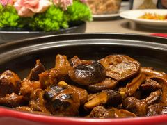 花菇煲狮头鹅掌翅煲-金海华·悦食东方(苏州中心商场店)