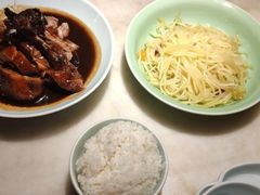 -弄堂里(西溪龙湖天街店)