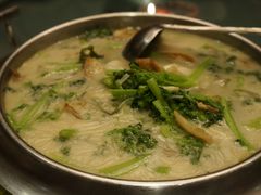 -胶东人家(奥体中心店)
