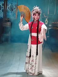 -华韵京剧摄影(洋桥角门东店)