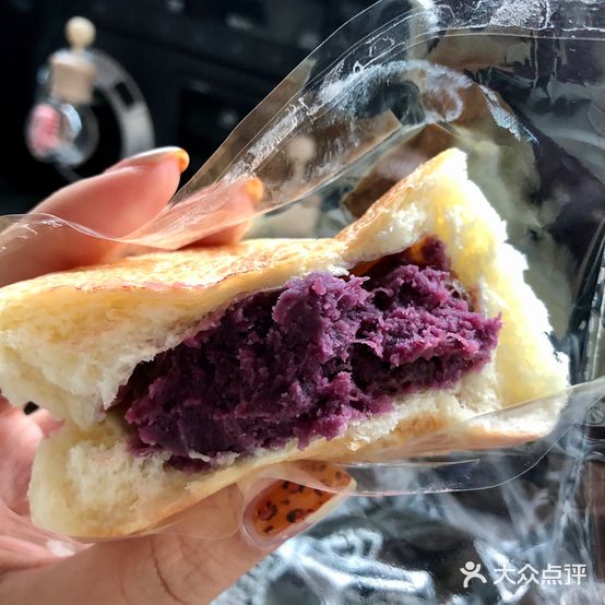 麦语妍茶面包蛋糕(滨河路店)