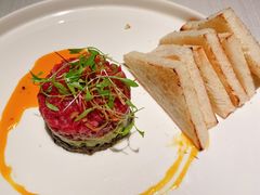 牛肉塔塔配牛油果黑橄榄酱-Solo(衡山路店)