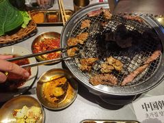 -草家酱蟹炭火烤肉店(珲春南路一店)