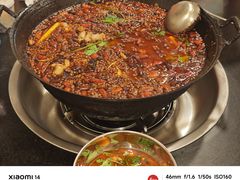 -鸿顺老铁锅美蛙鱼府(解放碑店)