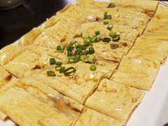 灼汁豆油皮-黄三怪(银座和谐广场店)