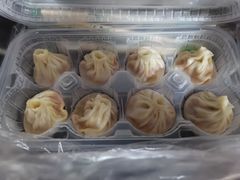 -莱莱小笼·乔艾