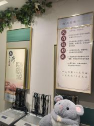 -阿兵荣辉美容理发有限公司