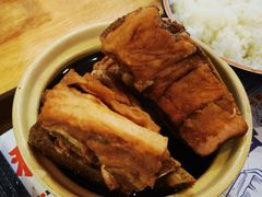 -万和春排骨砂锅米饭(新业广场店)