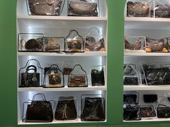 -海星奢选二手奢侈品手表包包鉴定回收寄卖(墨玉南路店)