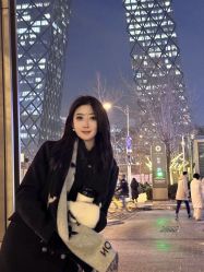 -进巍美甲
