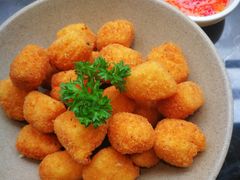 -大树餐厅(红旗街万达店)