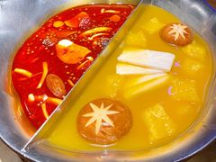 红颜花胶鸡锅-湊湊火锅·茶憩(杭州湖滨银泰in77店)