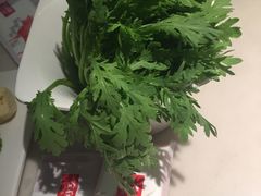 -左庭右院鲜牛肉火锅(浦江欢乐颂店)