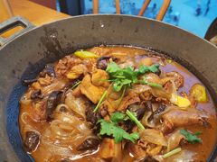 小鸡炖蘑菇-客临百思德·东北特色馆(龙湖时代天街店)