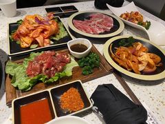 -唯成•韩国炭火烤肉 유성고기