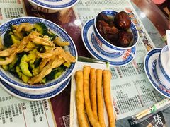 餐具摆设-赵记传承特色牛奶甜品(泉城广场店)