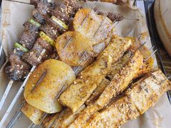 -堤角朱爹爹烧烤·武汉猪肉串(光谷金融港店)