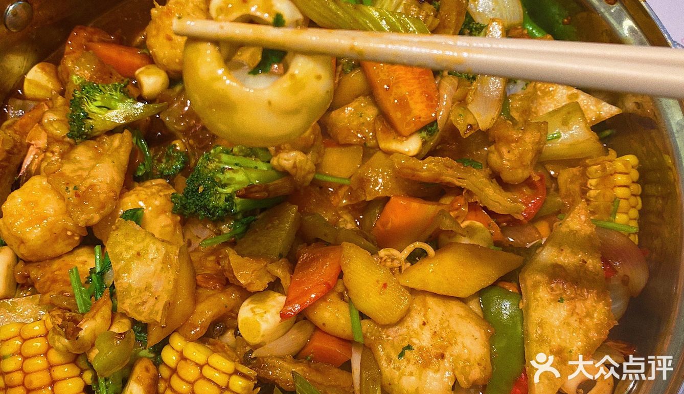 西安美食｜巨好吃吃的秘制三汁焖锅来啦❗️