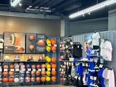 -迪卡侬(顺峰山店)