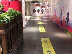 -资和信百货商场
