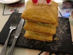 -新大咀港式茶餐厅(宝山万达店)