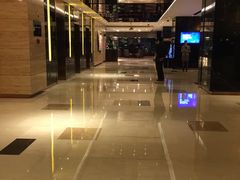 -上海龙之梦万丽酒店