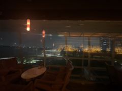 -SU lounge the lake view湖景酒廊
