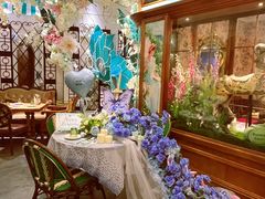 -秘密旅行Bonjour(黑金冠 江南西店)