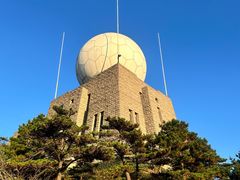 -黄山光明顶山庄
