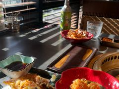 -铭牛烧肉·和牛海鲜自助(高新月牙湖店)