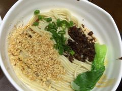 -张氏宽窄巷成都名小吃(茂业百货华强北店)