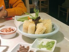 -左庭右院鲜牛肉火锅(浦江欢乐颂店)